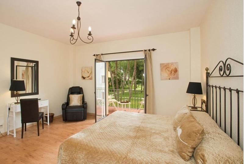 Apartment In Marbella Malaga 102959 Guadalmina Eksteriør bilde