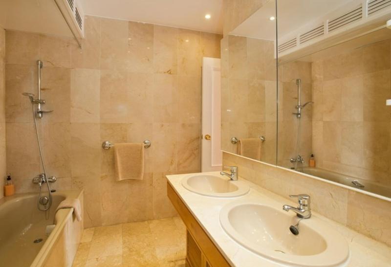 Apartment In Marbella Malaga 102959 Guadalmina Eksteriør bilde